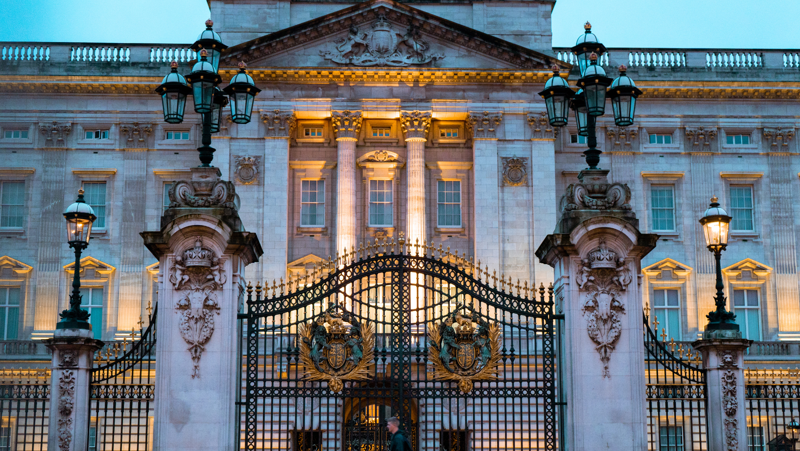 Zdjęcie W Pałacu Buckingham nagle zgasły wszystkie światła! #1